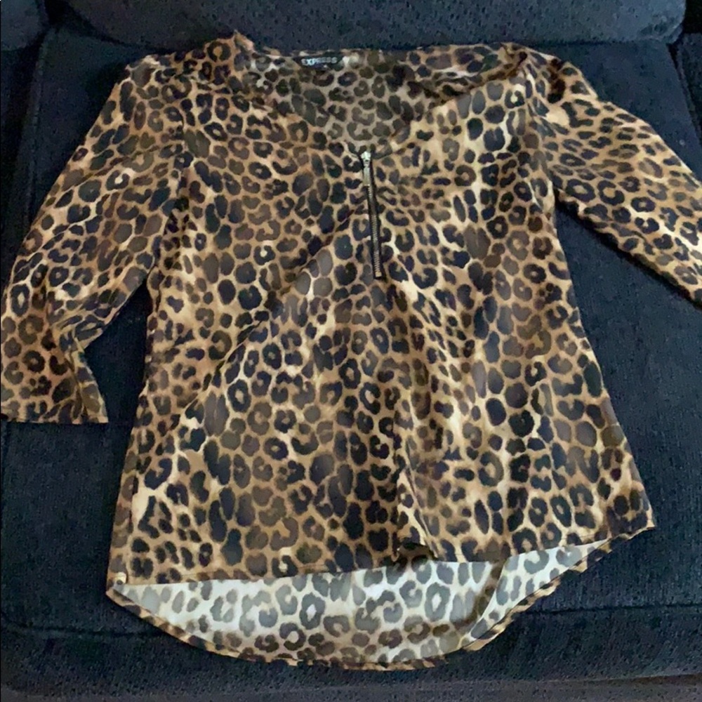 Women’s blouse